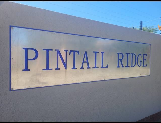 2 BEDROOM TOWNHOUSE FOR SALE IN ALBERTSDAL
